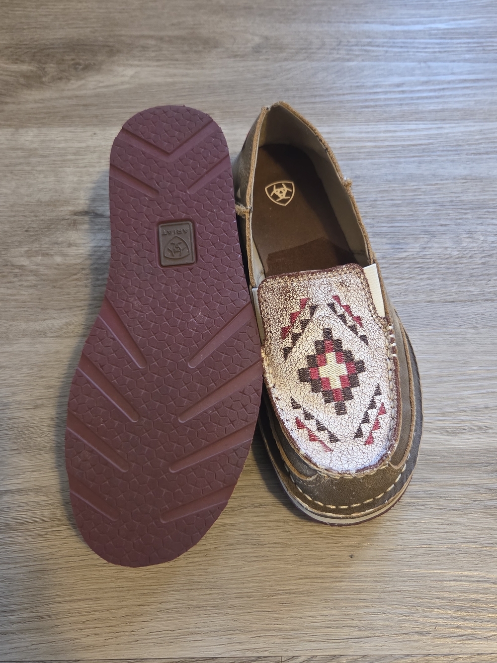 Ariat Cruiser Deco Casual Shoes Size 7 - Picture 2 of 4